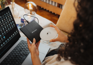 Spotify Çağında Sürpriz: CD Satışları Yeniden Yükselişte