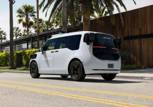 Waymo Las Vegas'ta Yollara Çıktı: Otonom Taksi Yarışı Kızışıyor